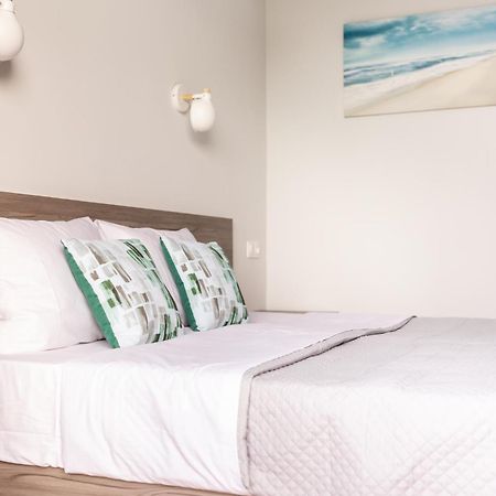 7 Rooms Gerani  Екстериор снимка